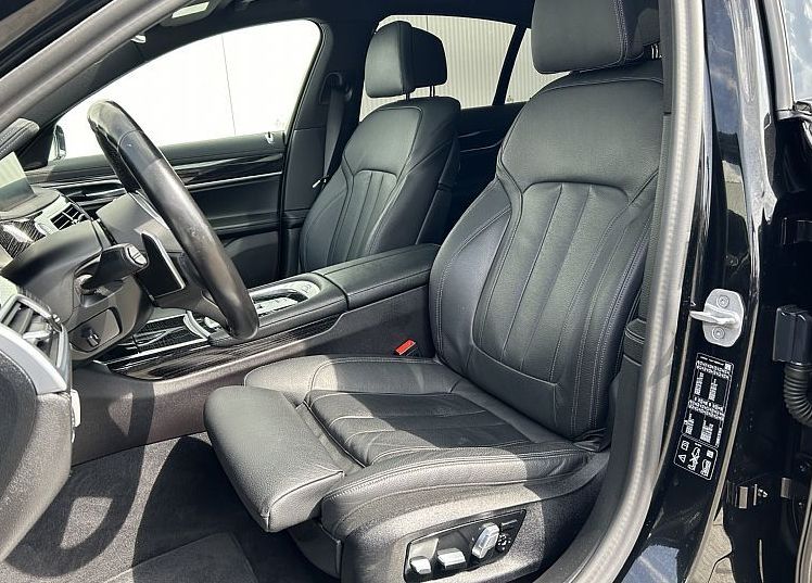 Zunanja slika - BMW Serija 7 - : 730d xDrive M-PAKET-ACC-PANO-SOFT-LASER-ALU20 - 9
