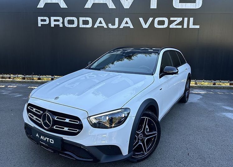 Zunanja slika - Mercedes-Benz E-Razred - E 220 d 4MATIC All-Terrain-AIRMATIC-MULTIBEAM-WIDE - 1