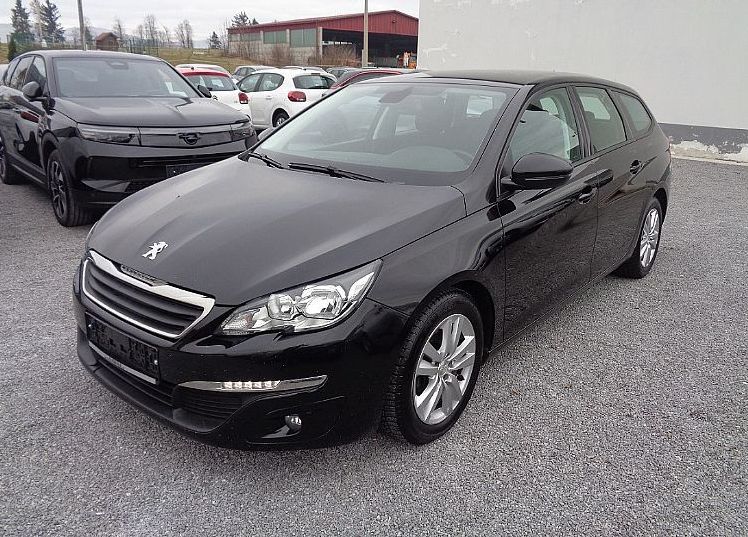 Zunanja slika - Peugeot 308 - 1.6 HDi 100KM - tehnični do 30.5.2026 - 1