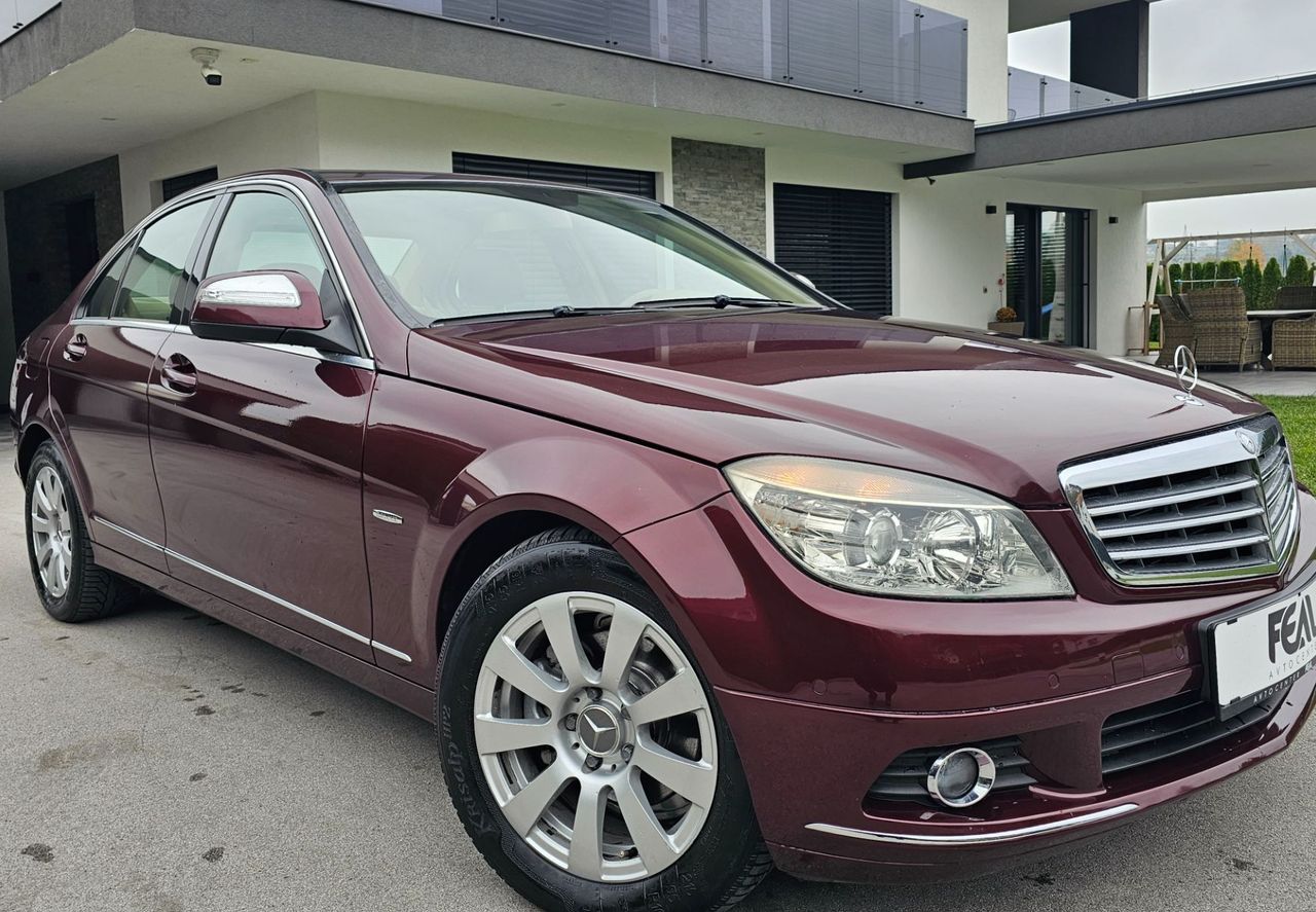 Zunanja slika - Mercedes-Benz C-Razred - C 200 CDI-AVT-2 LASTNIK-ODLIČEN-ELEGANCE-LIMUZIN.. - 2