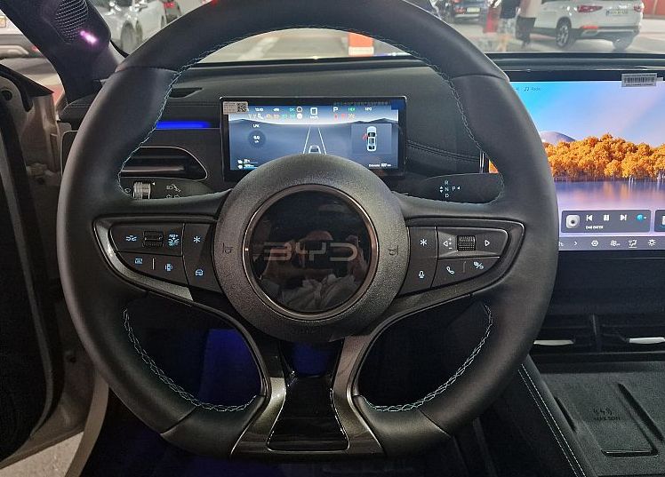 Zunanja slika - BYD SEAL - DM-i COMFORT  PHEV skupni doseg 1.455 km - 10