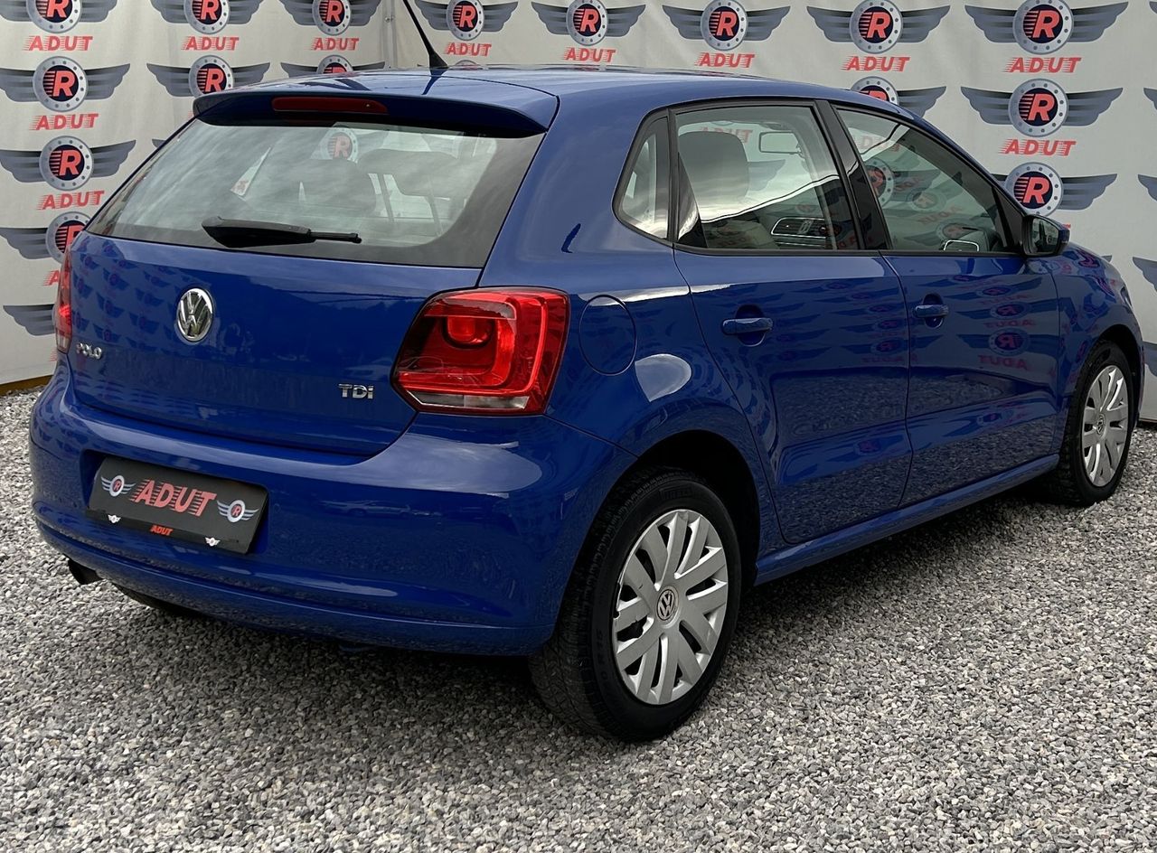 Zunanja slika - VW Polo - 1.6 TDI DPF Highline 66  90  PARK. NAVI. 1 LET.J.. - 6