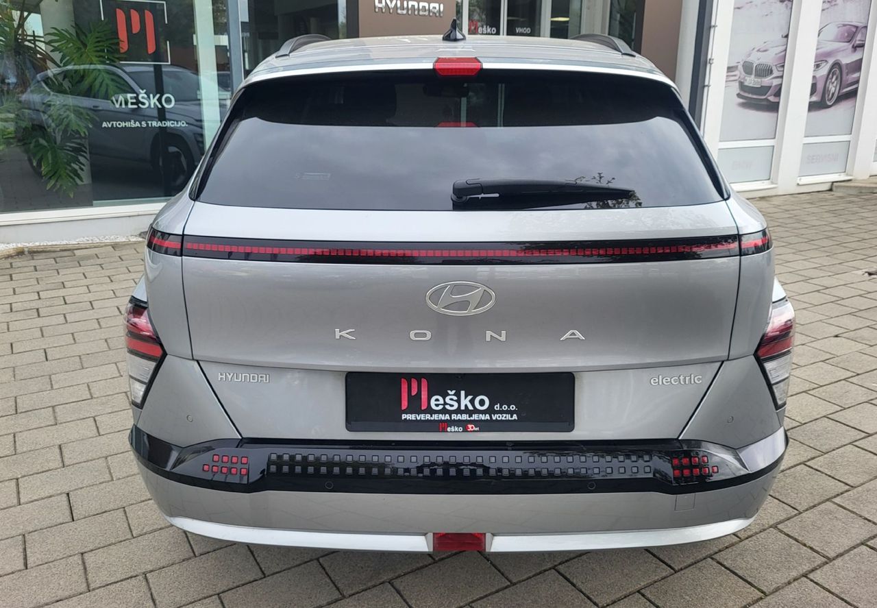 Zunanja slika - Hyundai Kona - EV 48.4 kWh Premium slo-1last-tov.garancija-navi - 5