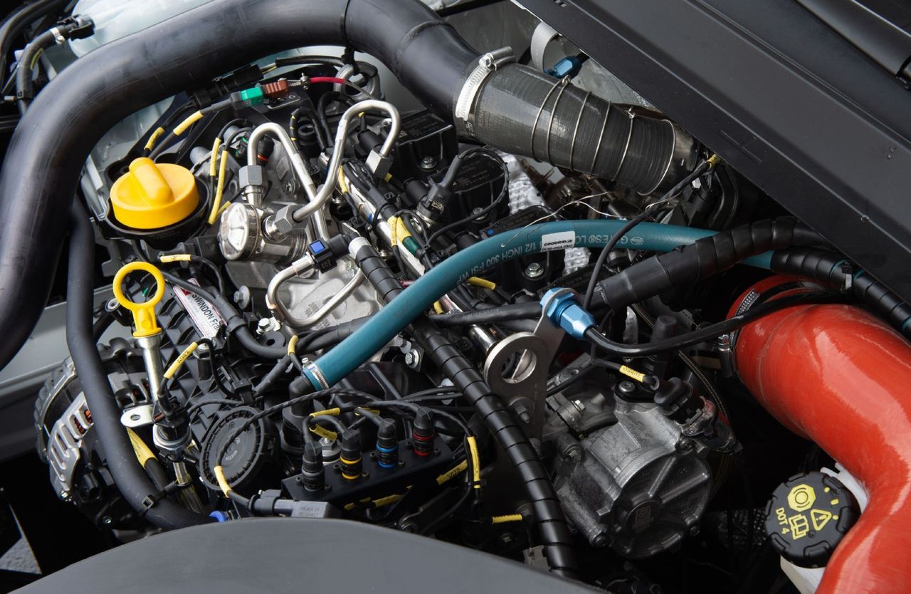 Zunanja slika - Renault Clio - RALLY 3 - 6