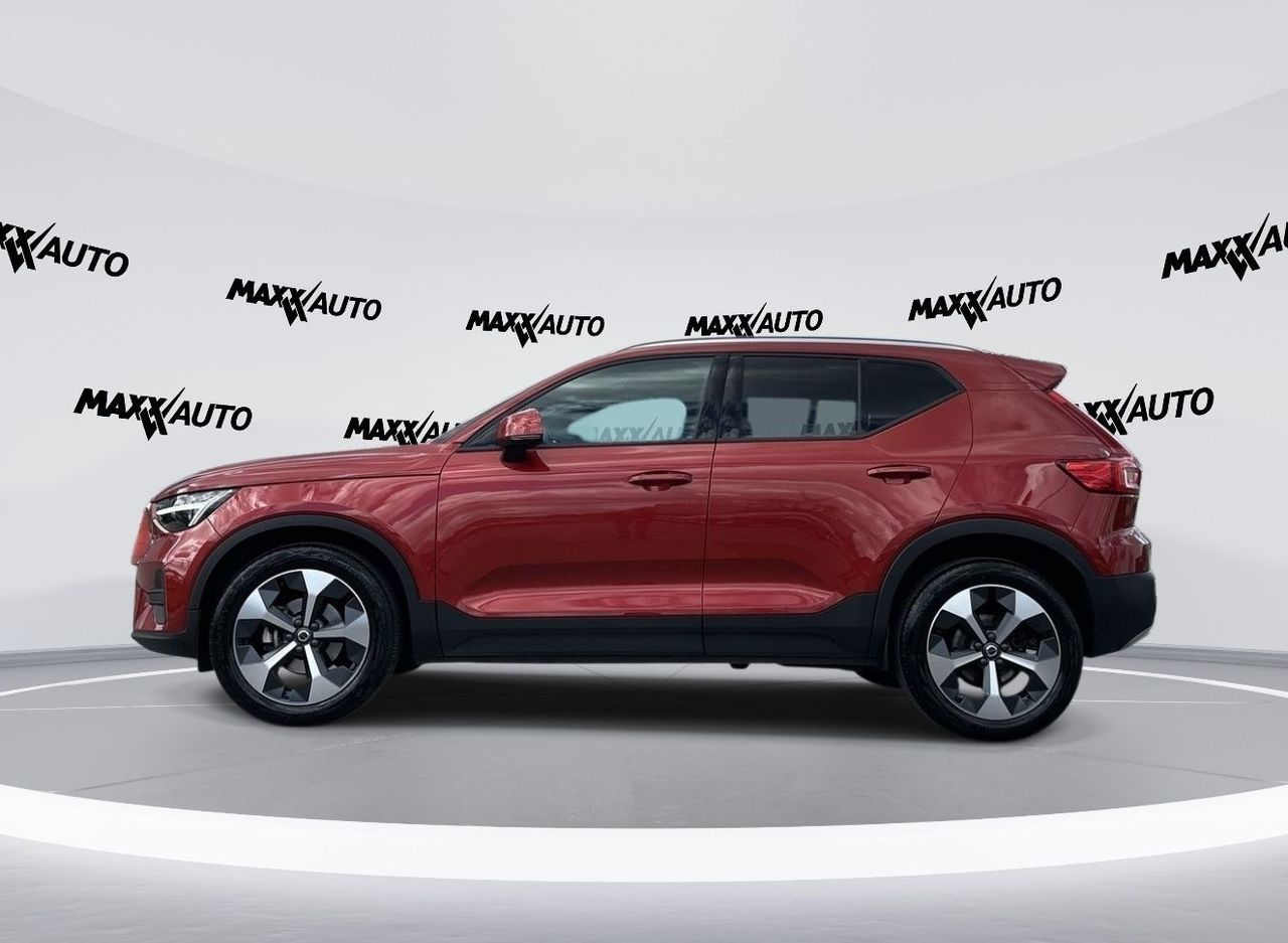 Zunanja slika - Volvo XC40 - T2 AUT Momentum - 4