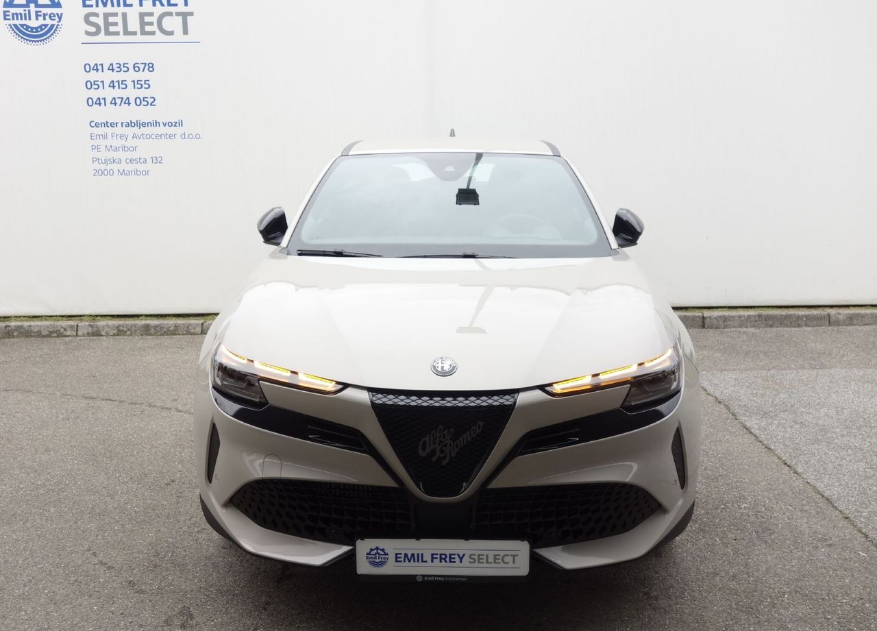 Zunanja slika - Alfa Romeo Junior - Ibrida 1.2 Core Avt. - 3