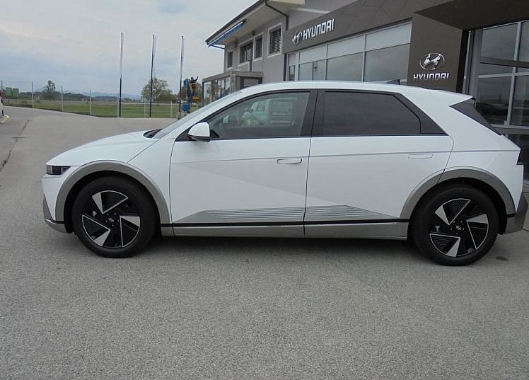 Zunanja slika - Hyundai Ioniq 5 - 168kW FL PREMIUM 84kWh toplotna. el.kljuke. - 8