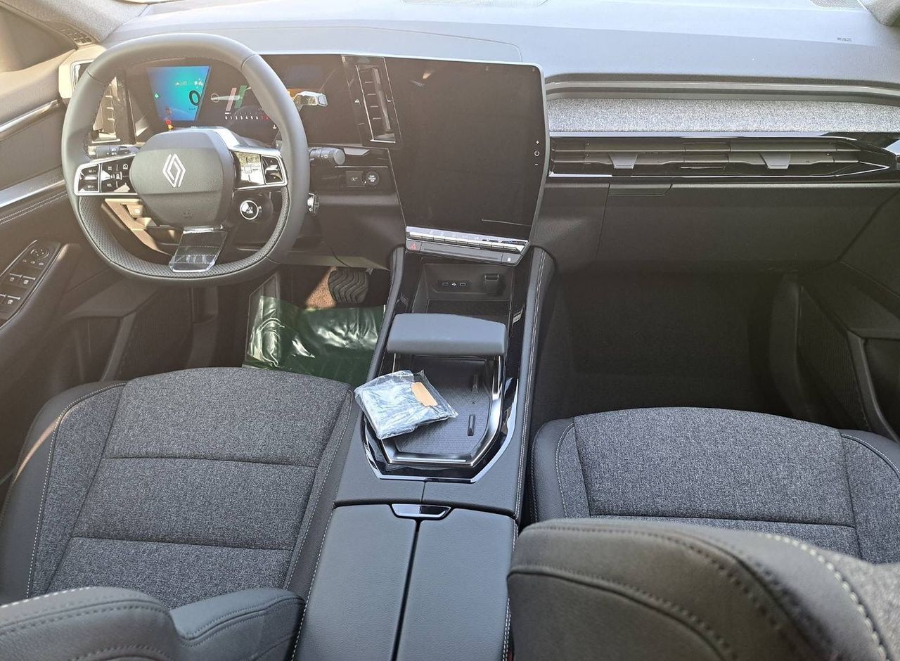 Zunanja slika - Renault Austral - techno mild hybrid 160 auto MY 25 - 11