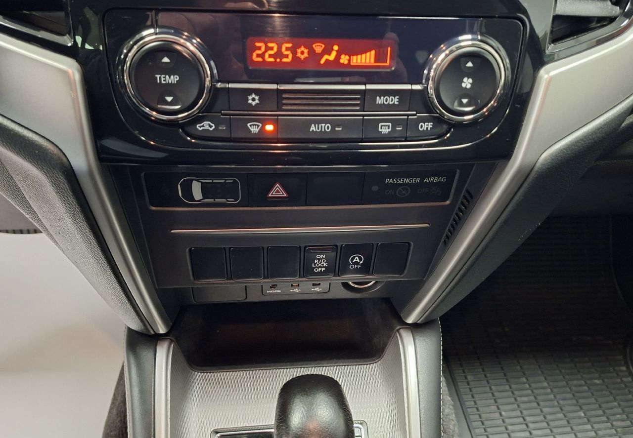 Zunanja slika - Mitsubishi L 200 - 2.3 4X4-1.LASTNIK-SLO-LED-NAVI-KAMERA-ODLIČEN- - 10