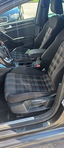 Zunanja slika - VW Golf - 2.0 GTI Performance BMT - 8