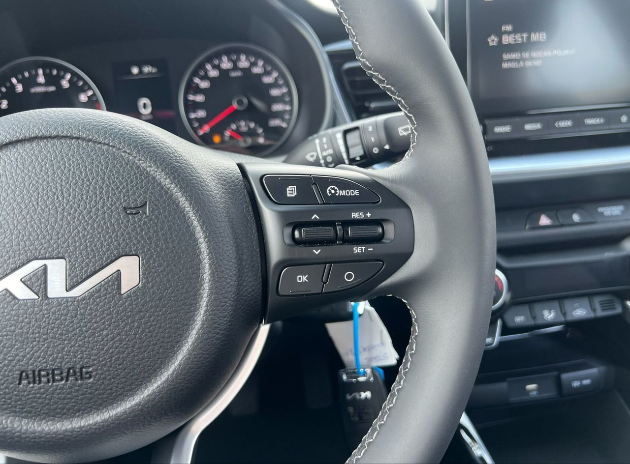 Zunanja slika - KIA Stonic - 1.2 DPI 57.9 kW  79 KM  LX Urban+ M T - 11