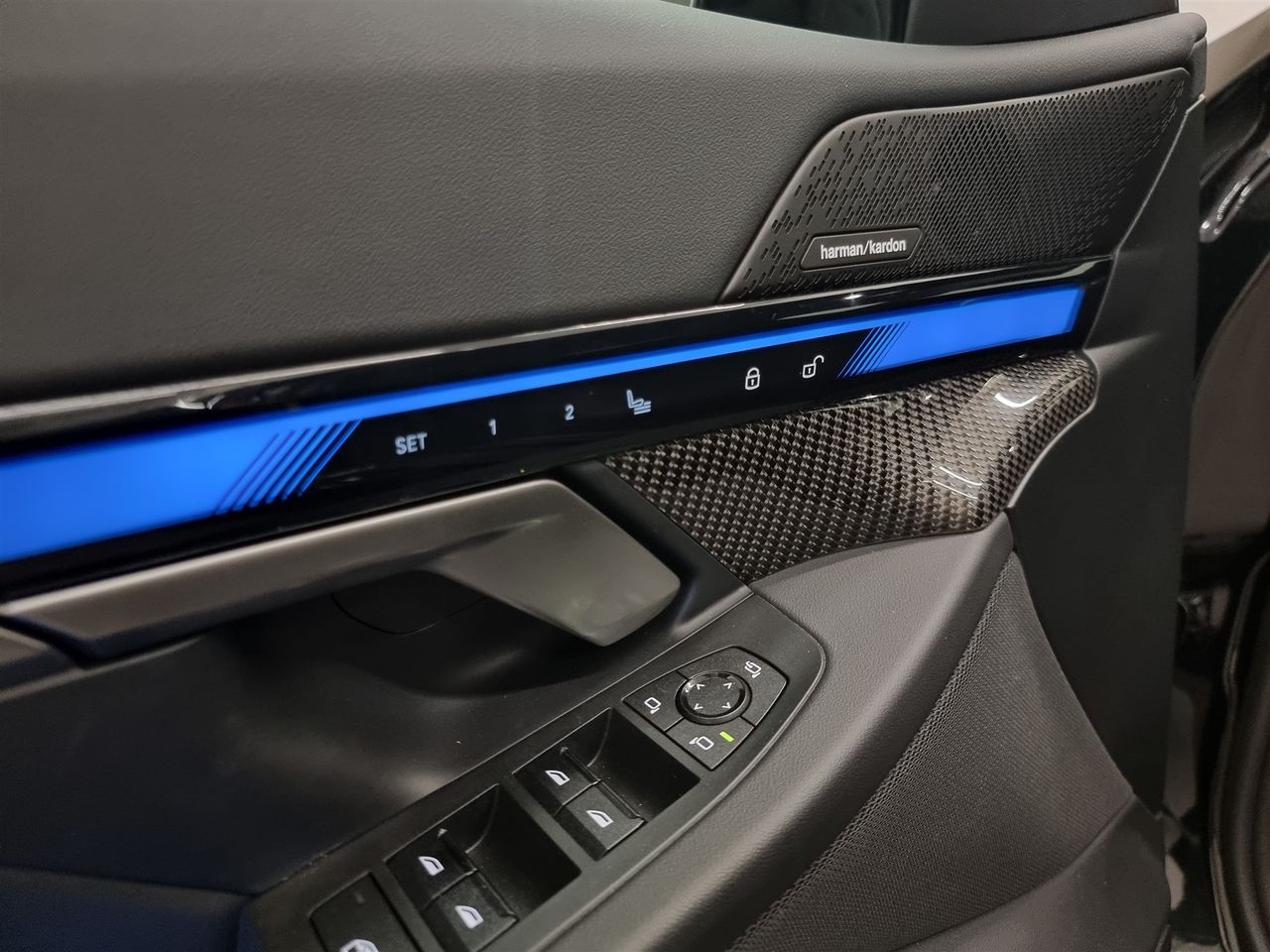 Zunanja slika - BMW i5 - M60 xDrive Limuzina - 9