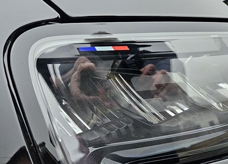 Zunanja slika - Renault 5 E-tech - iconic EV52 110kW Comfort range - 3