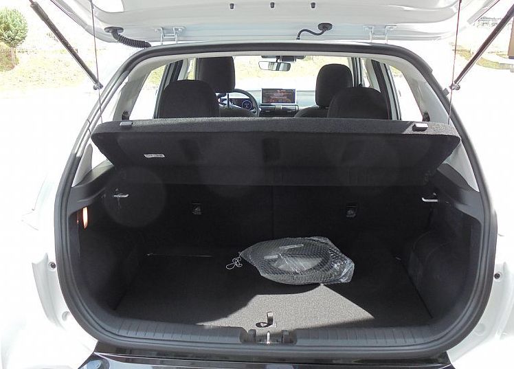 Zunanja slika - Hyundai Inster - 42 kWh Trend°PLUS°COMFORT°- 7200 EUR SUBV. - 12