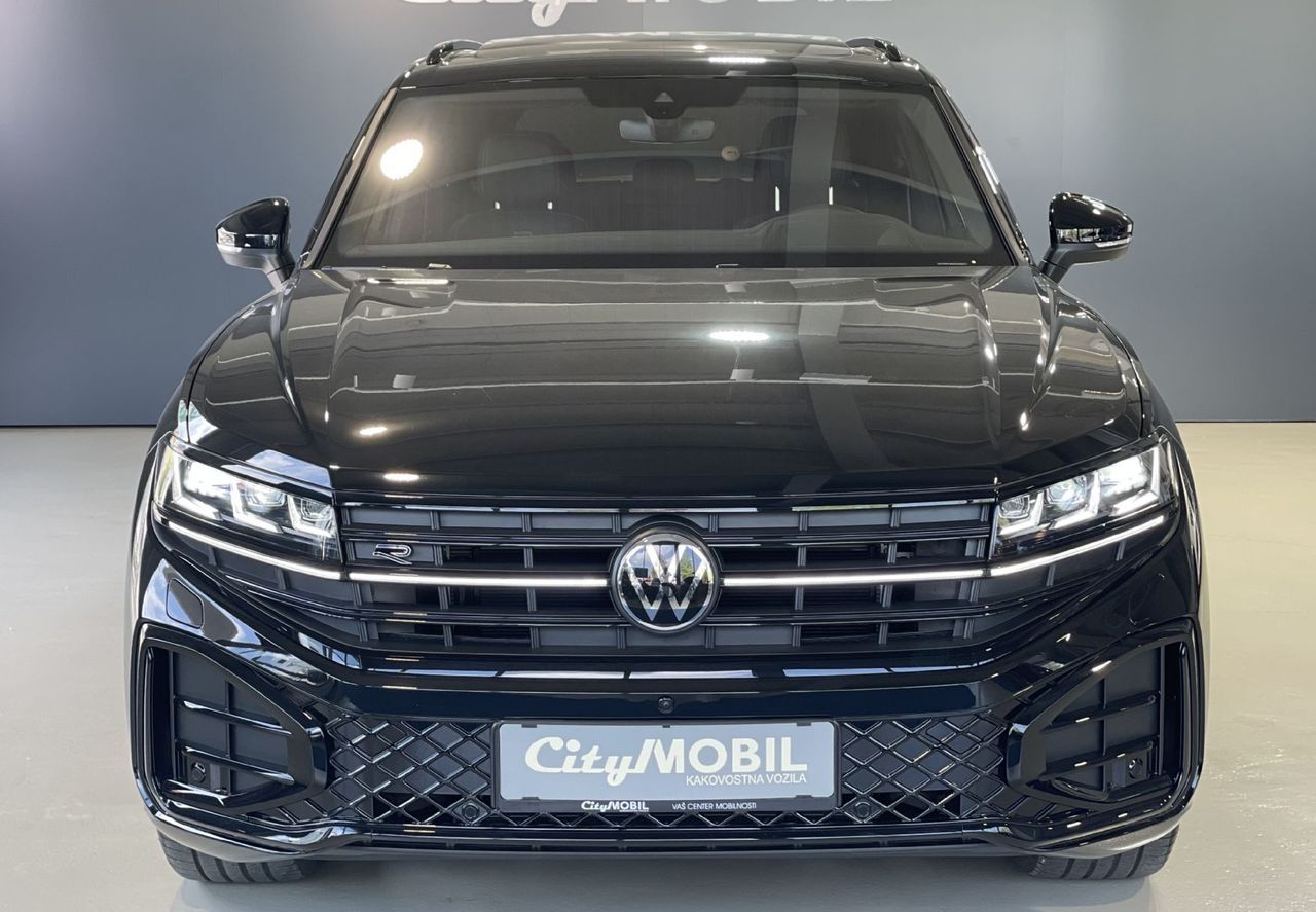 Zunanja slika - VW Touareg - 90KM-HEAD UP-ZRAČNO-MASAŽA-HALJENJE-VIRTUAL-R LINE - 2