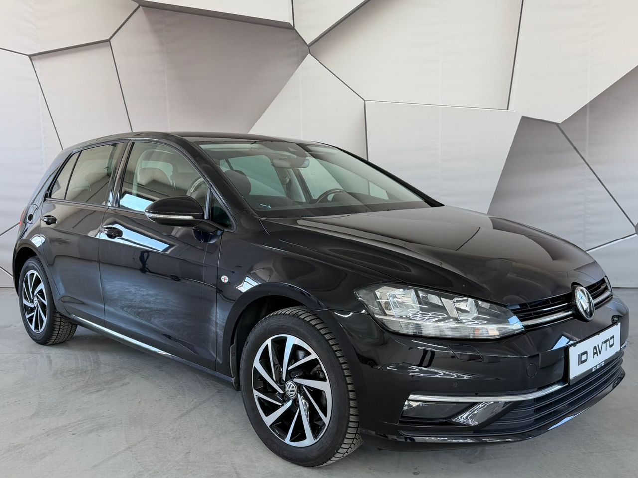 Zunanja slika - VW Golf - 2,0 TDI BMT Highline - 8