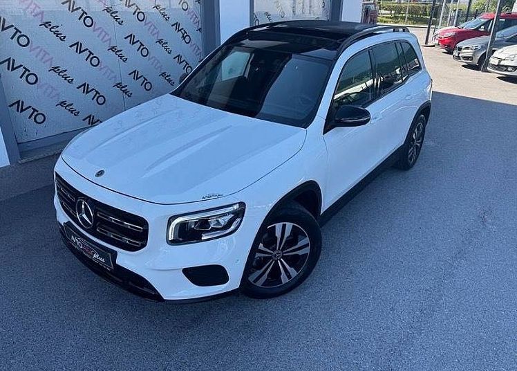 Zunanja slika - Mercedes-Benz GLB-Razred - GLB 200 d 4MATIC Panorama Virtual Radar Tempomat . - 1