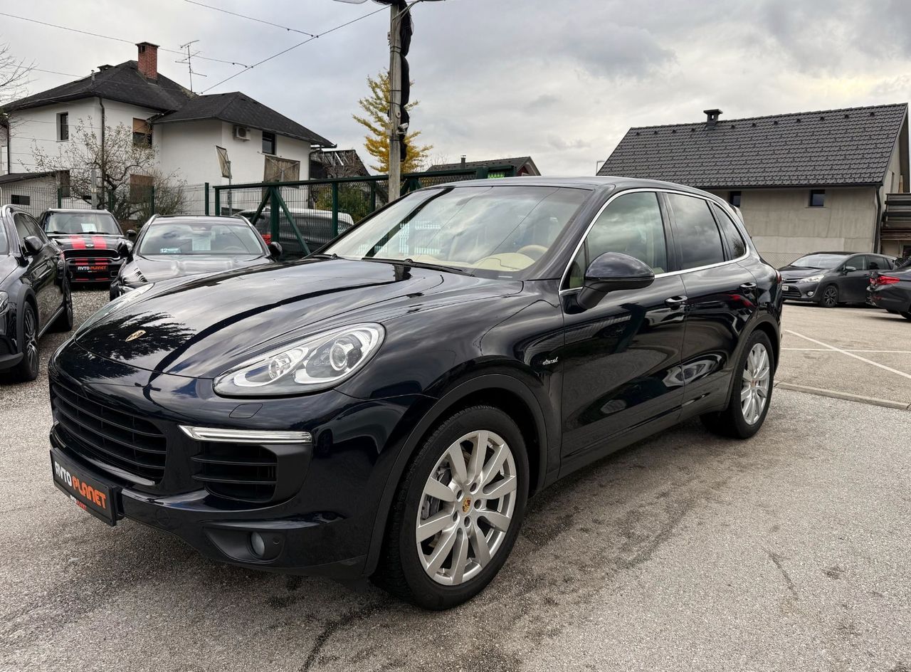 Zunanja slika - Porsche Cayenne - DIESEL 3.0 V6 SLO.VOZILO 1.LASTNICA LED ŠIBEDAH - 1