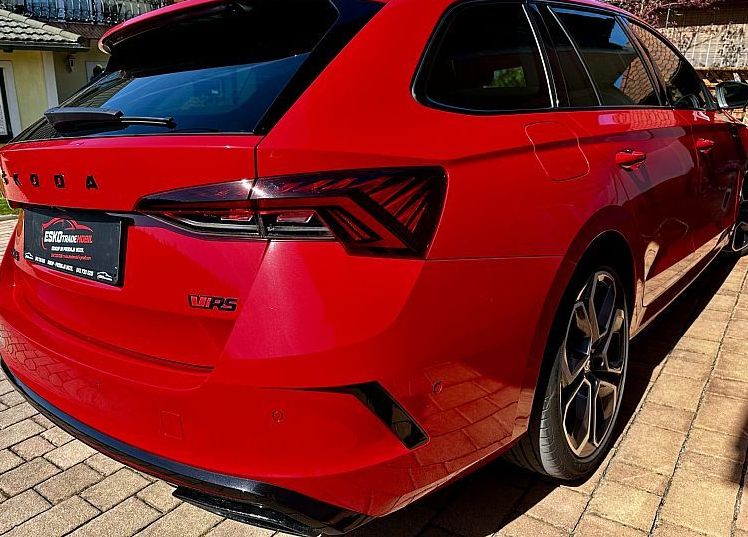 Zunanja slika - Škoda Octavia - Combi 2.0 TDI RS+DSG+ALU19+MATRIX+DCC+ACC+CANTON - 4