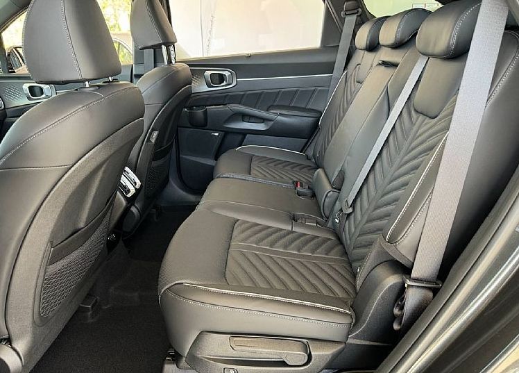 Zunanja slika - KIA Sorento - 2.2 TCi EX Limited AWD 8DCT 142kW... - 7