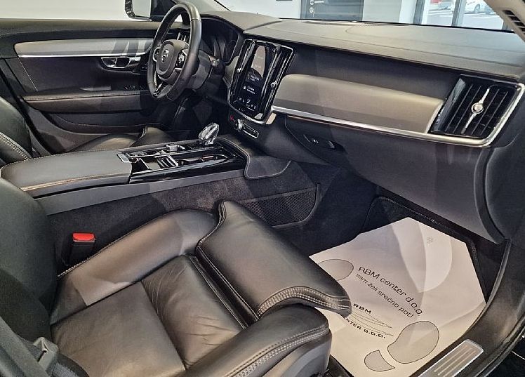 Zunanja slika - Volvo V90 - T8 AWD Recharge Twin En. AUT Inscription - 8