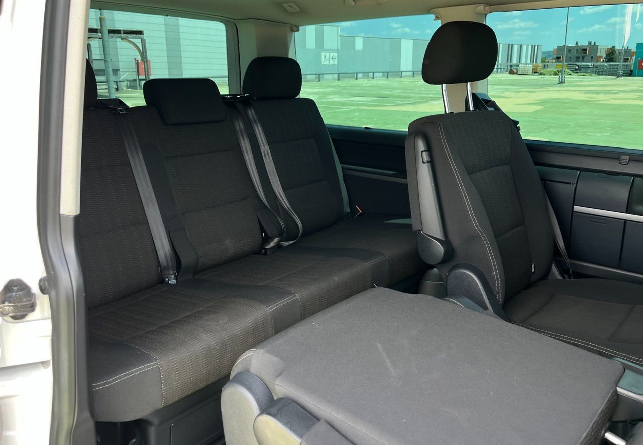 Zunanja slika - VW Multivan - 2.0 TDI DMR Comfortline DSG. LED. NAVI. 2X PDC. - 10