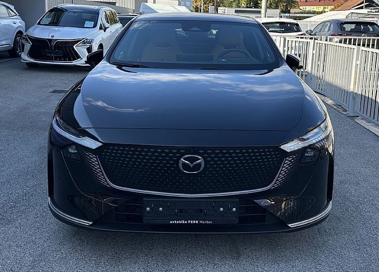 Zunanja slika - Mazda Mazda6e - 80KWH LONG RANGE TAKUMI BLACK - 2
