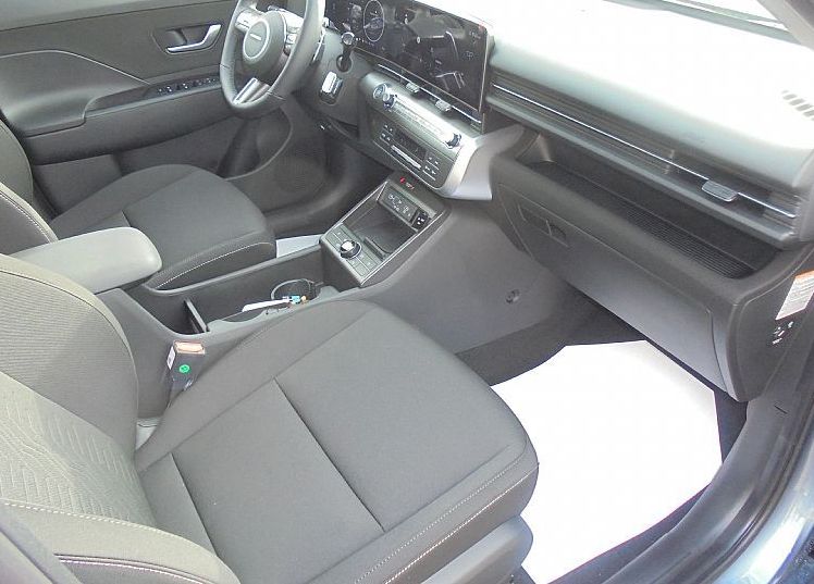 Zunanja slika - Hyundai Kona - Electric 48.6 kWh 99kW PREMIUM°Winter°Topl.črp° - 12