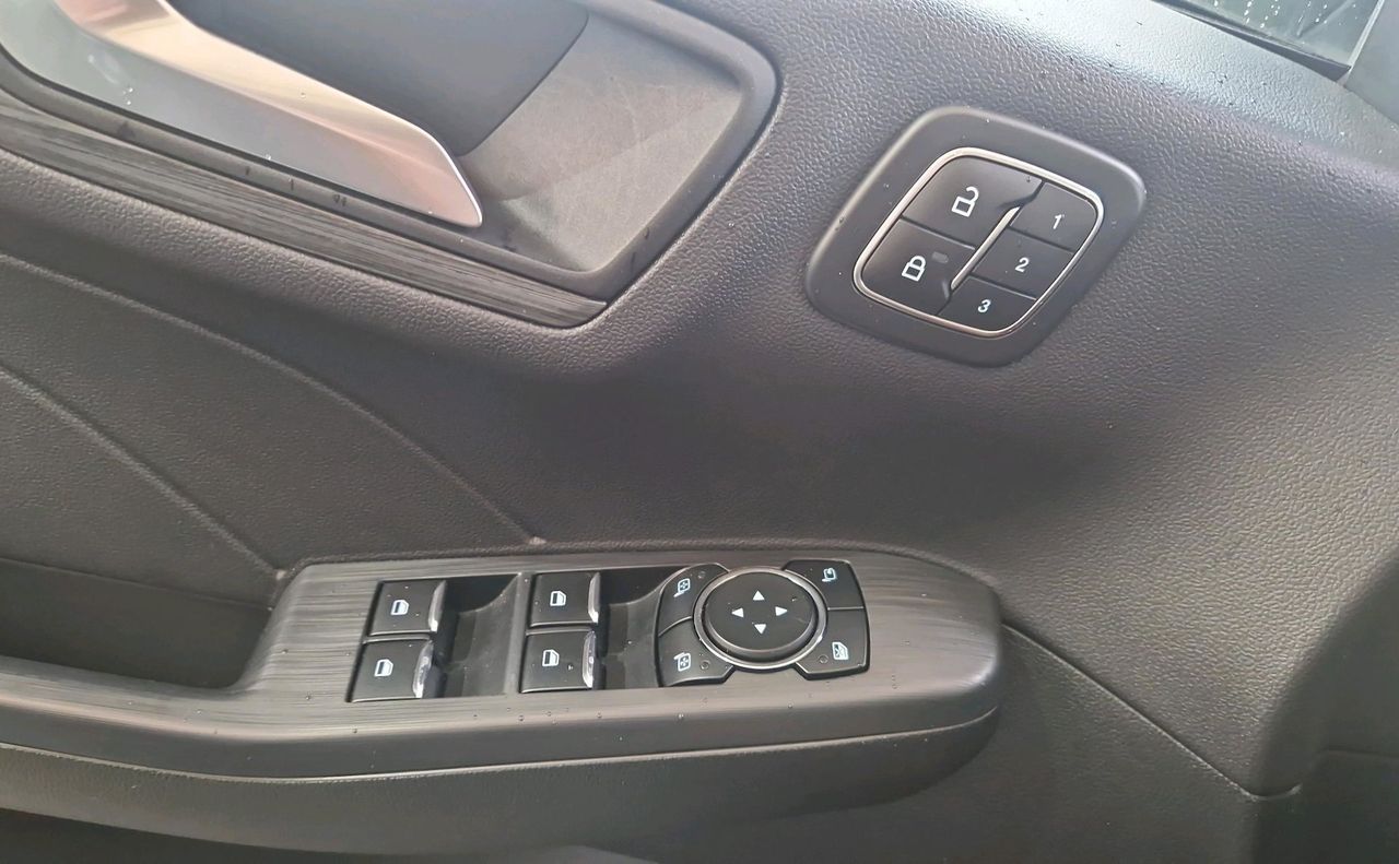 Zunanja slika - Ford Kuga - Active X 2.5 HYBR 134kW FHEV AWD-SLO-RADAR-HEADUP - 17