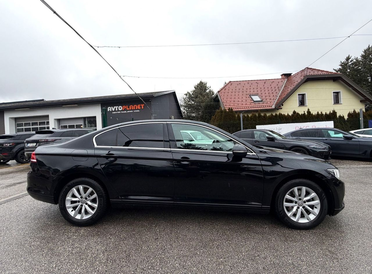 Zunanja slika - VW Passat - 1.6 TDI AUT. Comfortline ACC NAVI KAMERA ALU 16 - 6