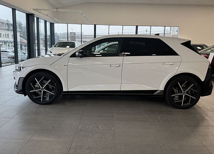 Zunanja slika - Hyundai Ioniq 5 - N-Line PREMIUM BOSE Topl.Črpalka WINTER El. kljuke - 3