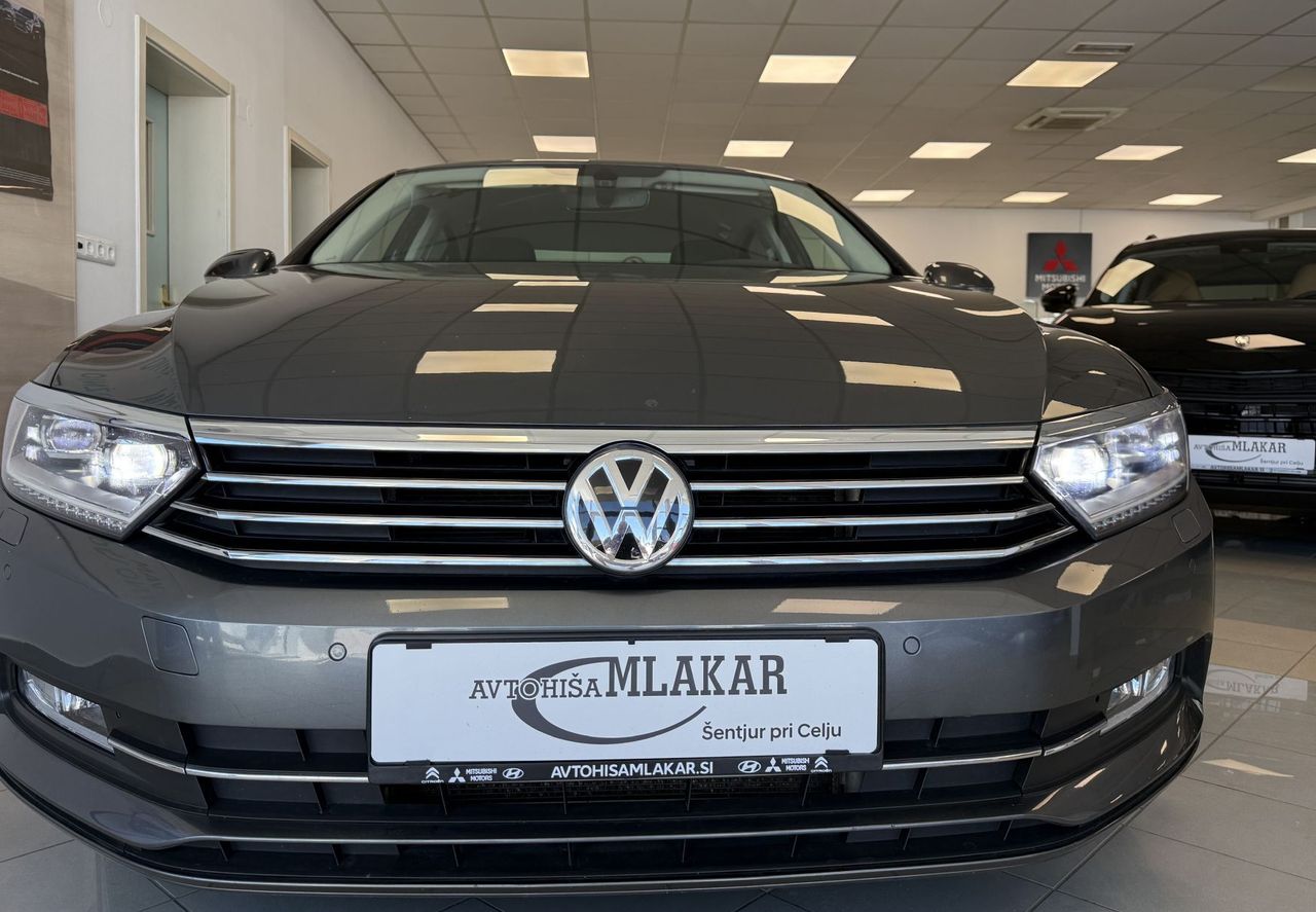 Zunanja slika - VW Passat - 1.6 TDI BMT Comfortline -FULL LED-NAVI-ACC-ALU- - 2