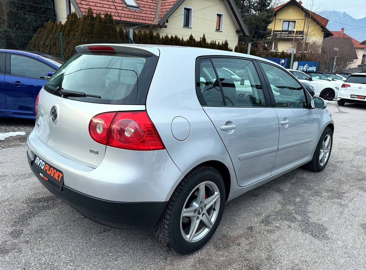 Zunanja slika - VW Golf - V 1.9 TDI SLO.VOZILO MULTIMEDIJA TEMPOMAT ALU16 - 5
