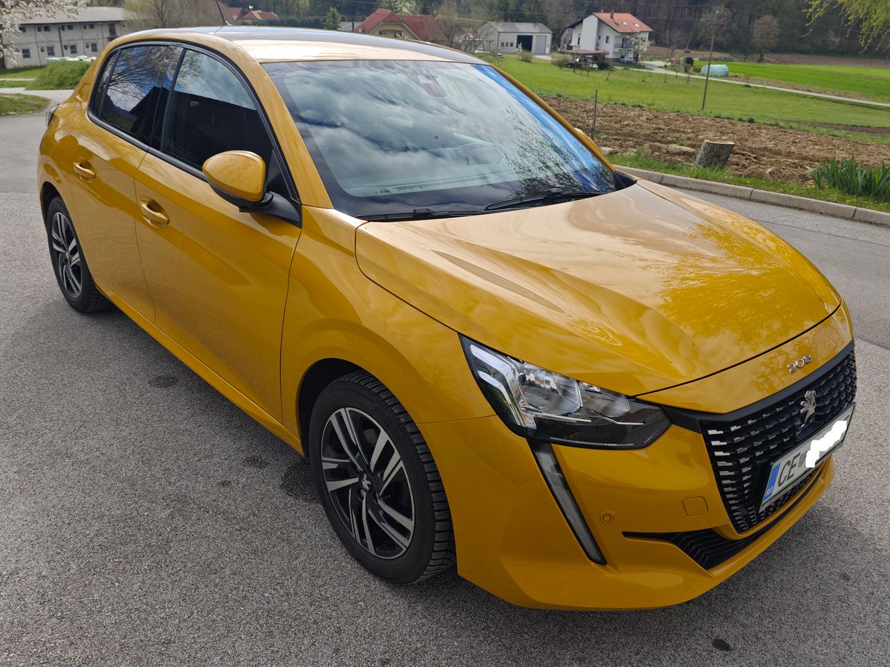 Zunanja slika - Peugeot 208 - 1,2 PureTech 100 S&S Allure - 1