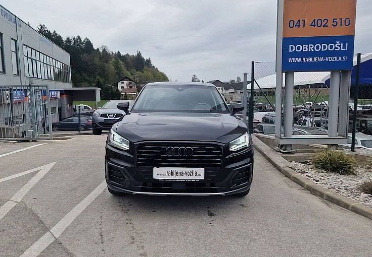 Zunanja slika - Audi Q2 - 30 TDI S tronic Sport DODRA KOMBINACIJA VOZILA... - 2