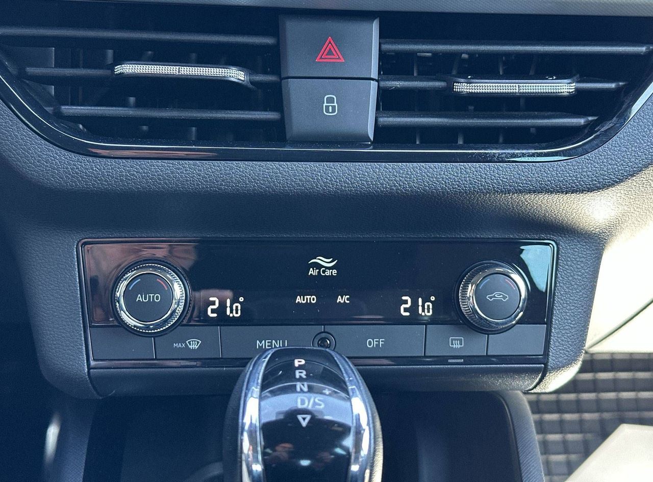 Zunanja slika - Škoda Kamiq - 1.0 TSI Sport  Volan+sedeži  Kamera - 18