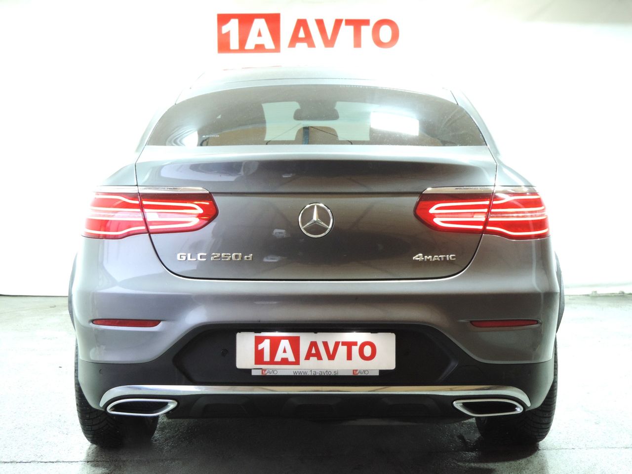Zunanja slika - Mercedes-Benz GLC Coupe - GLC 250 d 4MATIC AMG LINE ZRAČNO-360  KAMERE... - 6