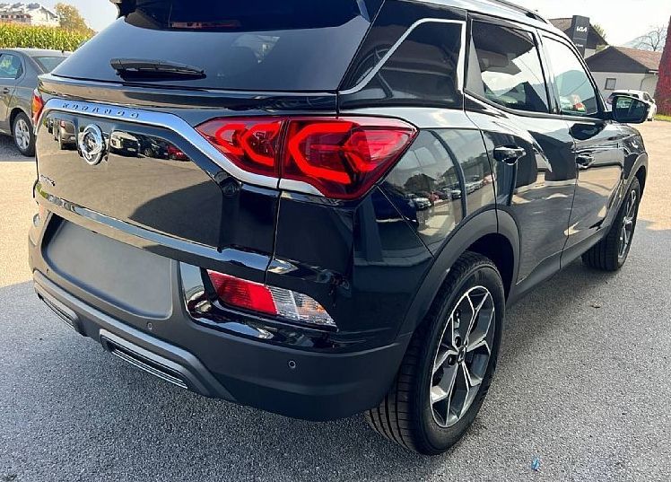 Zunanja slika - SsangYong Korando - 1.5 T-GDI Premium 4WD M T - 2