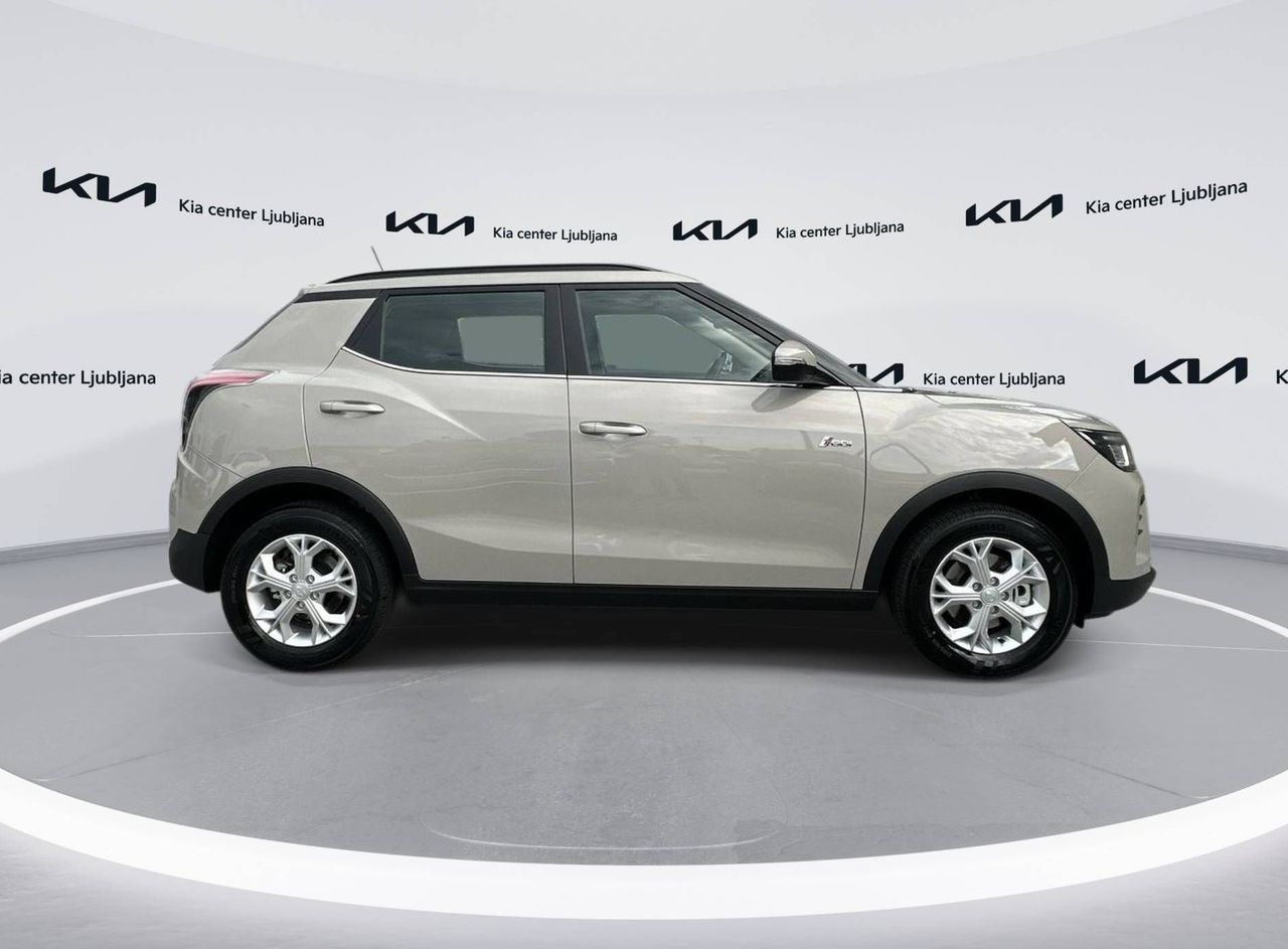 Zunanja slika - SsangYong Tivoli - 1.5 T-GDi Fresh 2WD M T... - 4