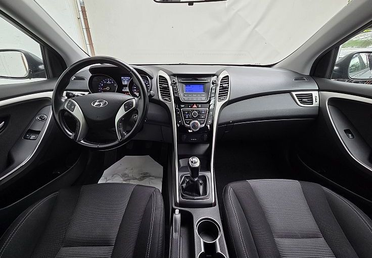 Zunanja slika - Hyundai i30 Wagon - 1.6 GDi Comfort - 9