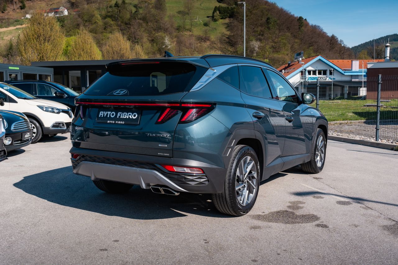 Zunanja slika - Hyundai Tucson - 4WD 1,6 T GDI MHEV Style DCT - 4
