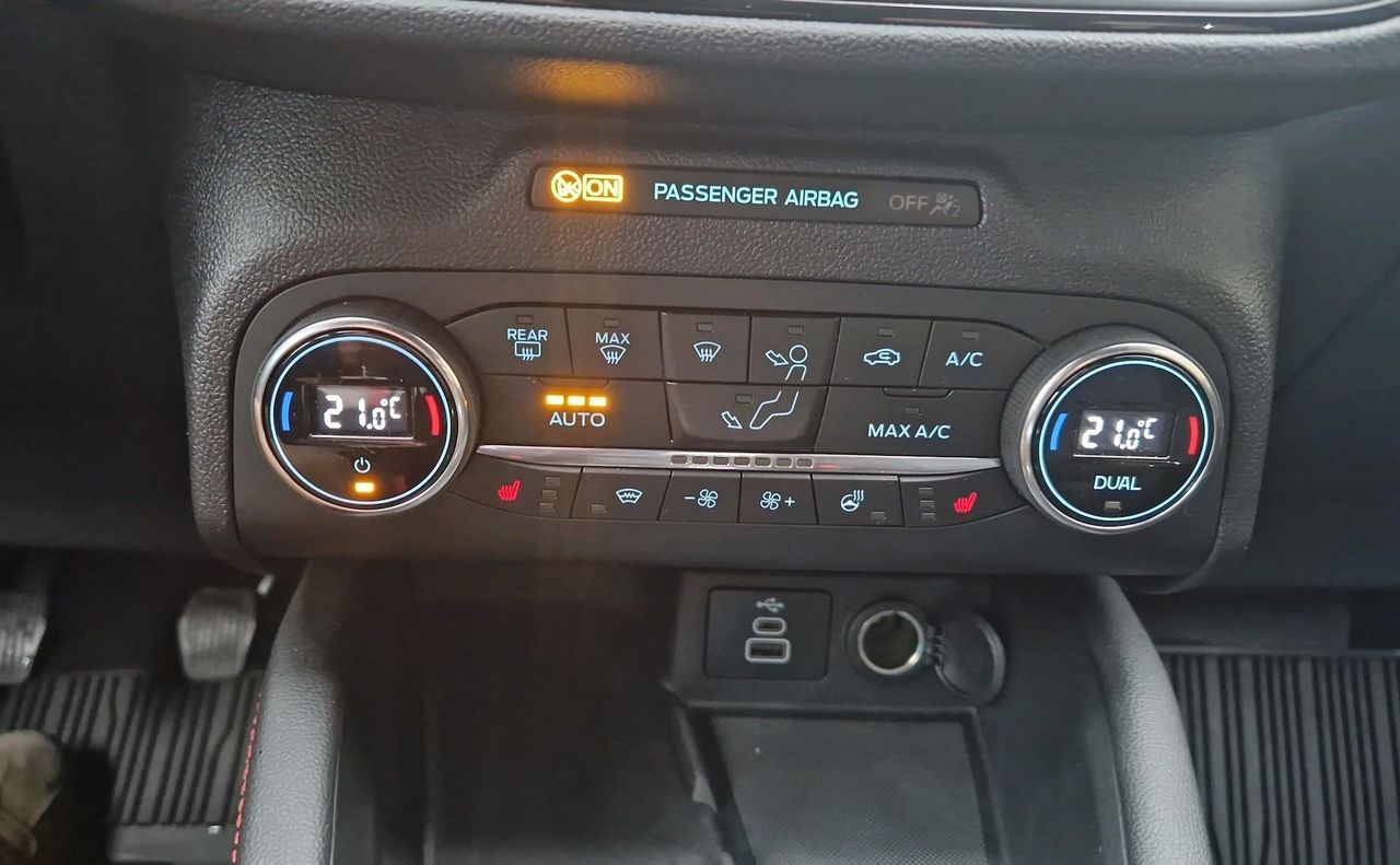 Zunanja slika - Ford Kuga - ST-LINE 1.5 EcoBoost-SLO-LED-NAVI-KAMERA-KEYLESS - 15