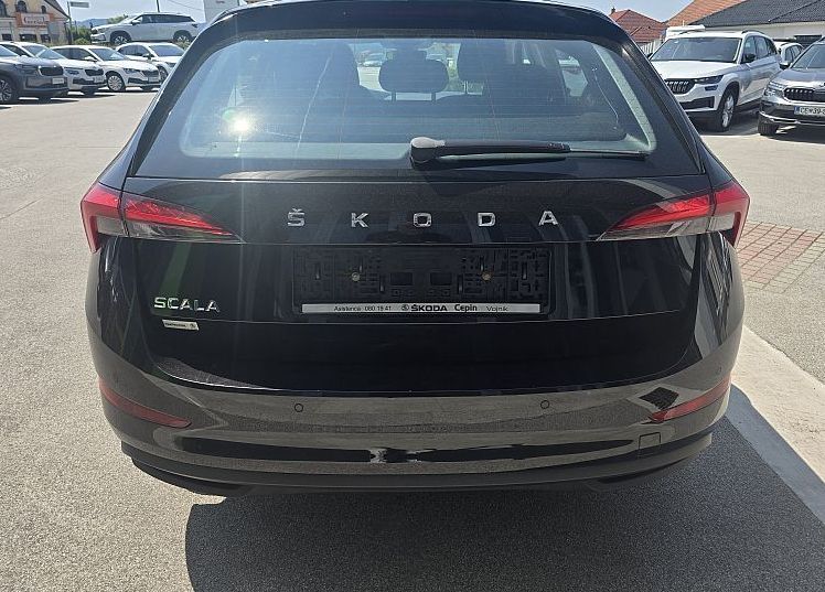 Zunanja slika - Škoda Scala - 1.0 TSI 81 kW - SLO. - 1. LASTNIK - - 6