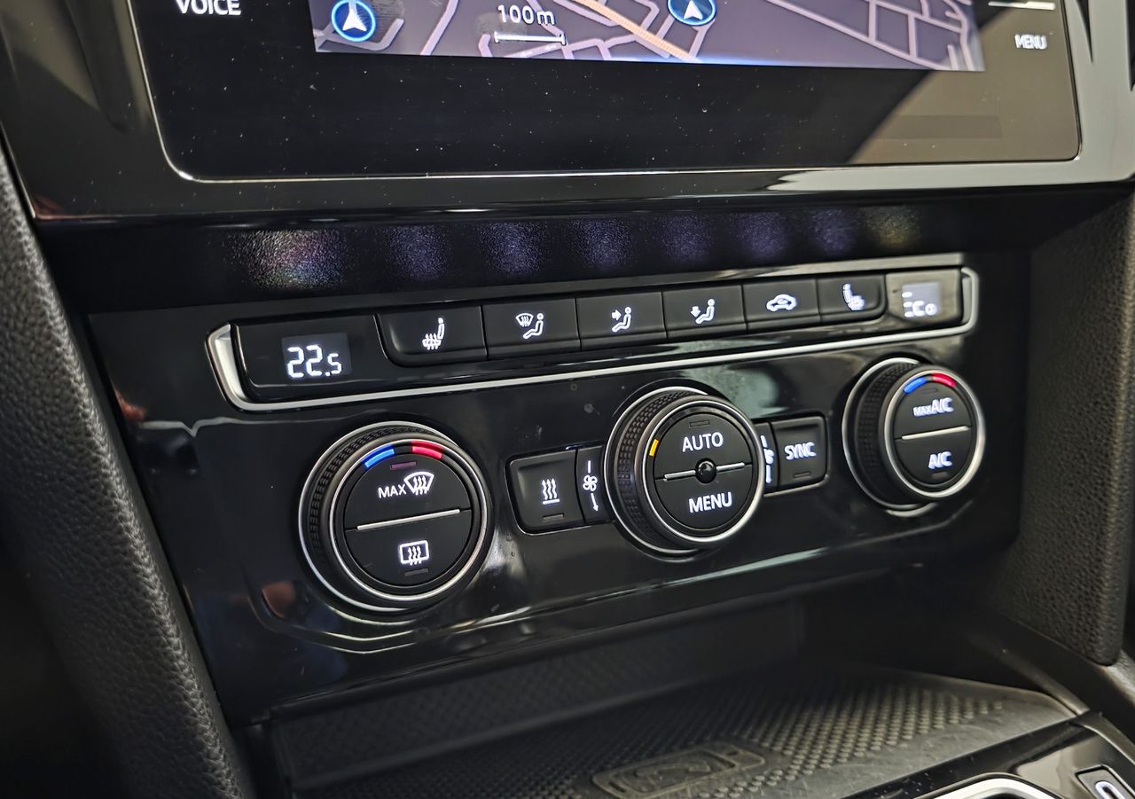 Zunanja slika - VW Passat - Variant GTE 160kW ACC LED NAVI KAM ALU KLJUKA - 16