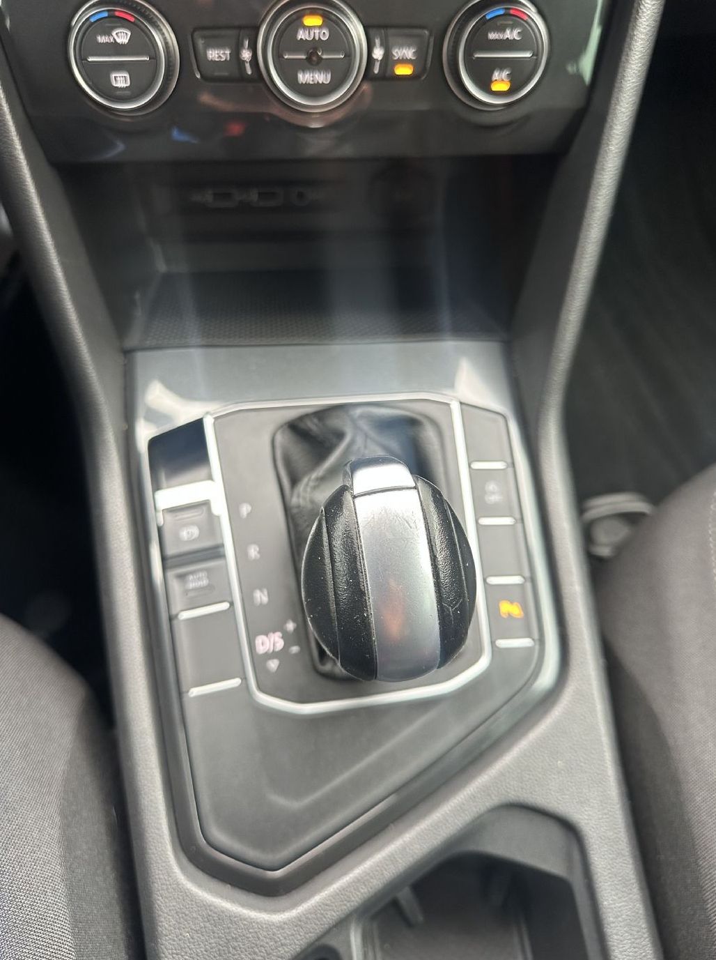 Zunanja slika - VW Tiguan - 2.0 TDI Comfort DSG.110kW.NAVI.ALU.PDC.DIZEL - 11