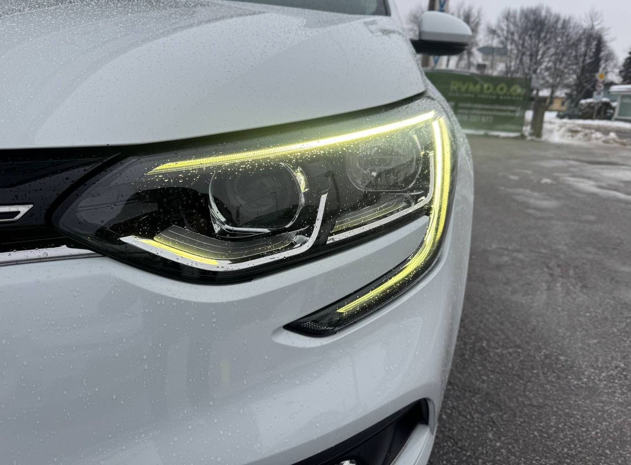 Zunanja slika - Renault Mégane - Megane INTENS°1.5 DCI°1.LAST°SLO°ALKANTARA°DIG.ŠT°91000.. - 9