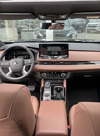 Zunanja slika - Mitsubishi Outlander - 2.4 PHEV Instyle+ Auto - 9