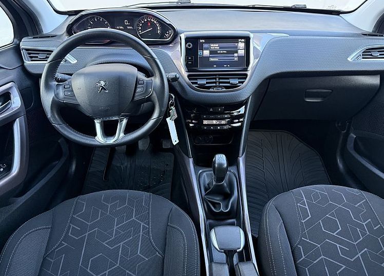 Zunanja slika - Peugeot 2008 - 1.2 PureTech 82 ACTIVE 1.LASTNIK-SLOVENSKI - 9