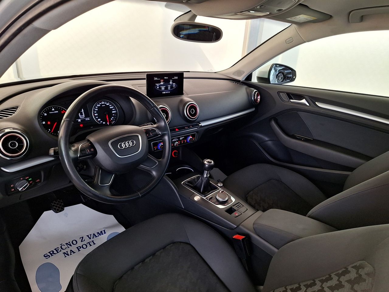 Zunanja slika - Audi A3 - 1,6 TDI Ambition - 3