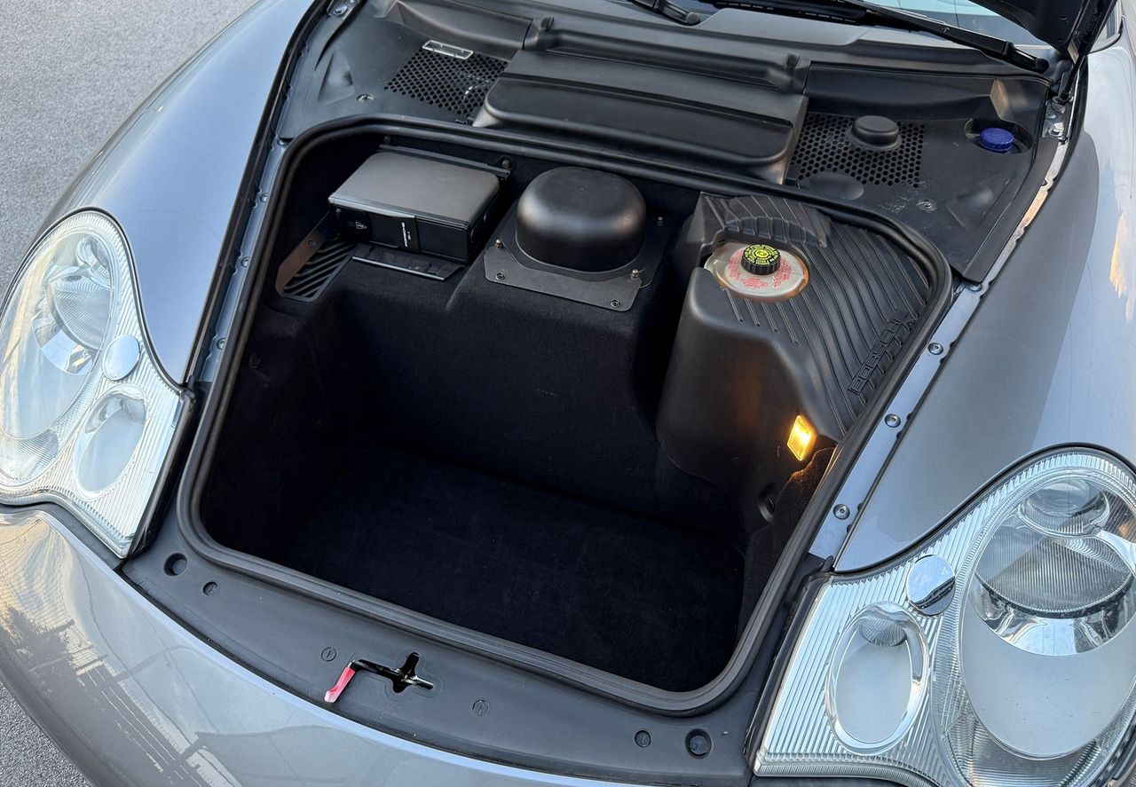 Zunanja slika - Porsche 911 Cabriolet - Carrera 4 Vsa oprema TOP STANJE samo 48000km - 19